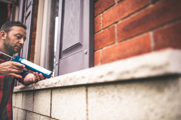 Best Local Insulation Services  in Estherville, IA